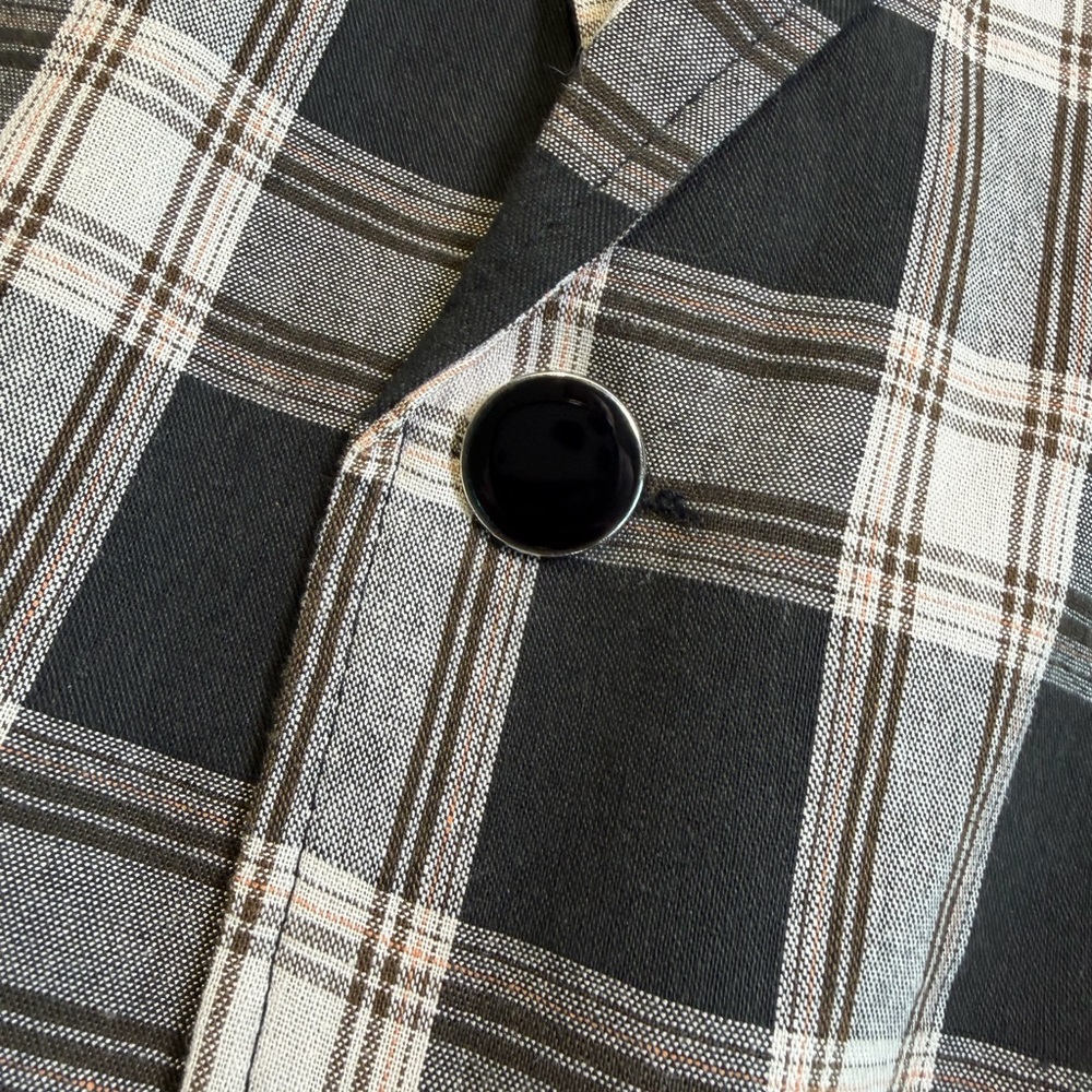 MANFINITY Black and Cream Plaid Blazer- Size XL - Picture 2 of 9